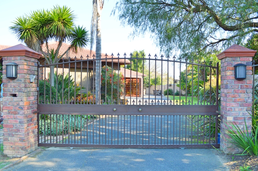 To Let 1 Bedroom Property for Rent in Rosendal Western Cape